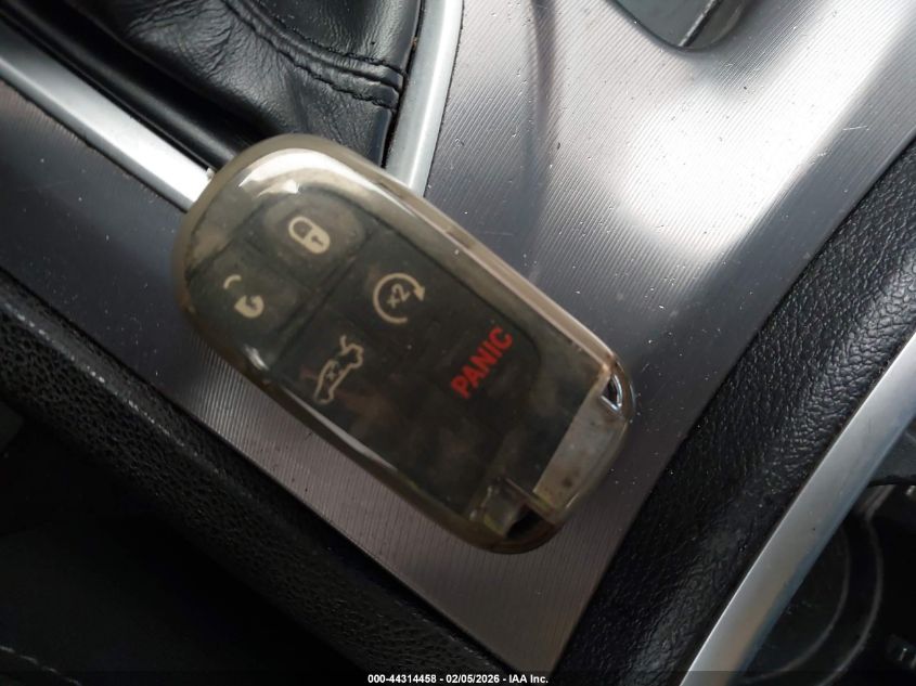 2020 Dodge Charger Sxt Rwd VIN: 2C3CDXBGXLH235305 Lot: 44314458