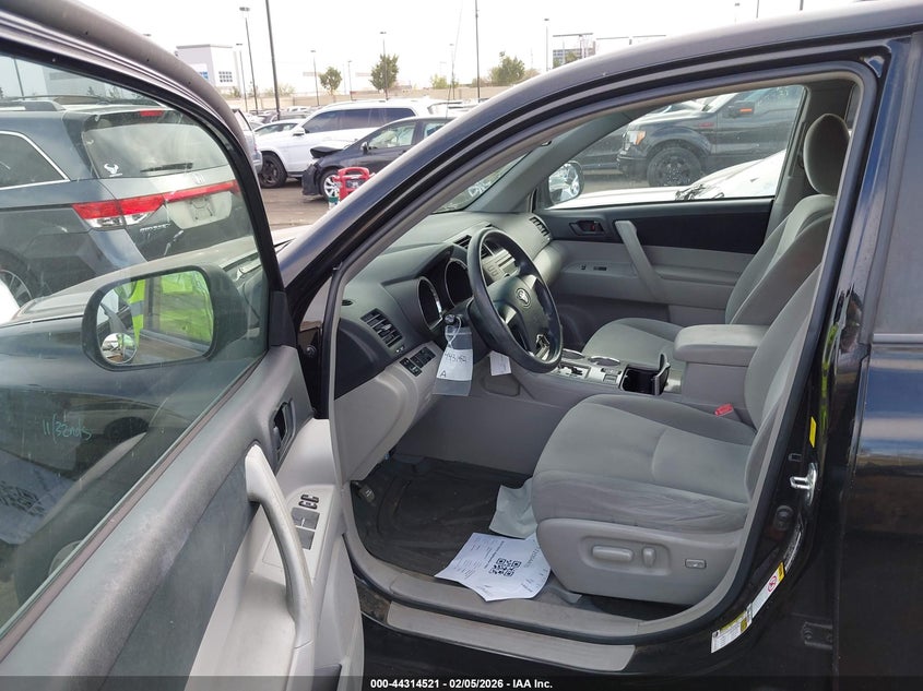 2010 Toyota Highlander Base V6