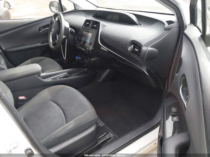 2016 Toyota Prius Two