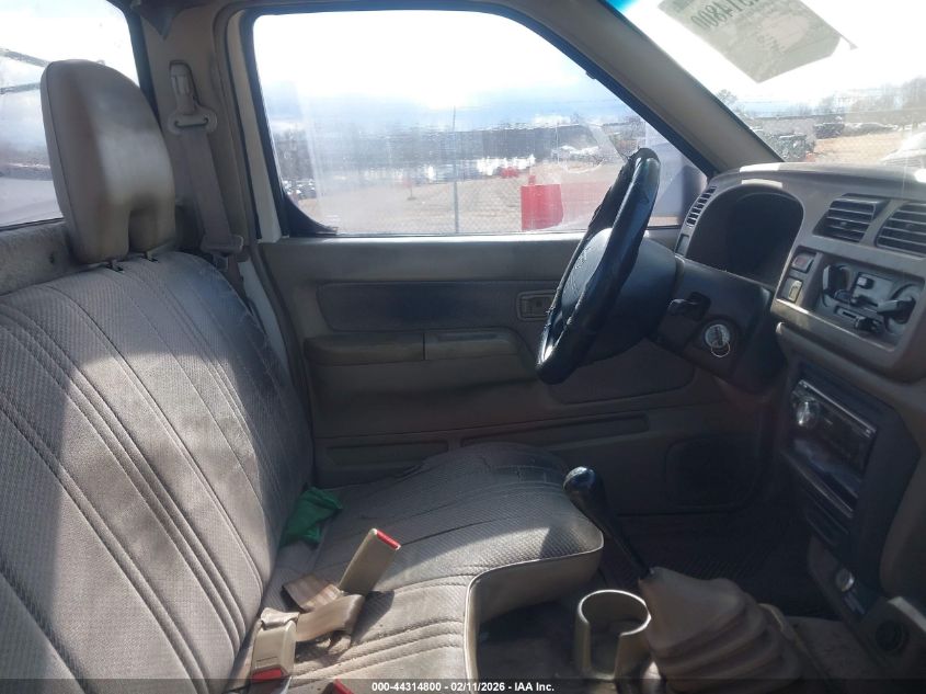 1998 Nissan Frontier Standard/Xe