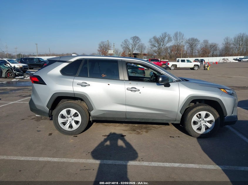 VIN 2T3F1RFV2SW526322 2025 TOYOTA RAV4 LE