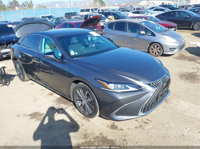 2023 Lexus Es 300H