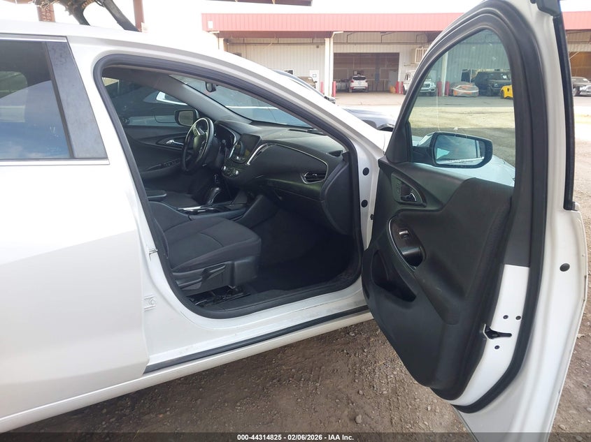 2017 Chevrolet Malibu 1Lt