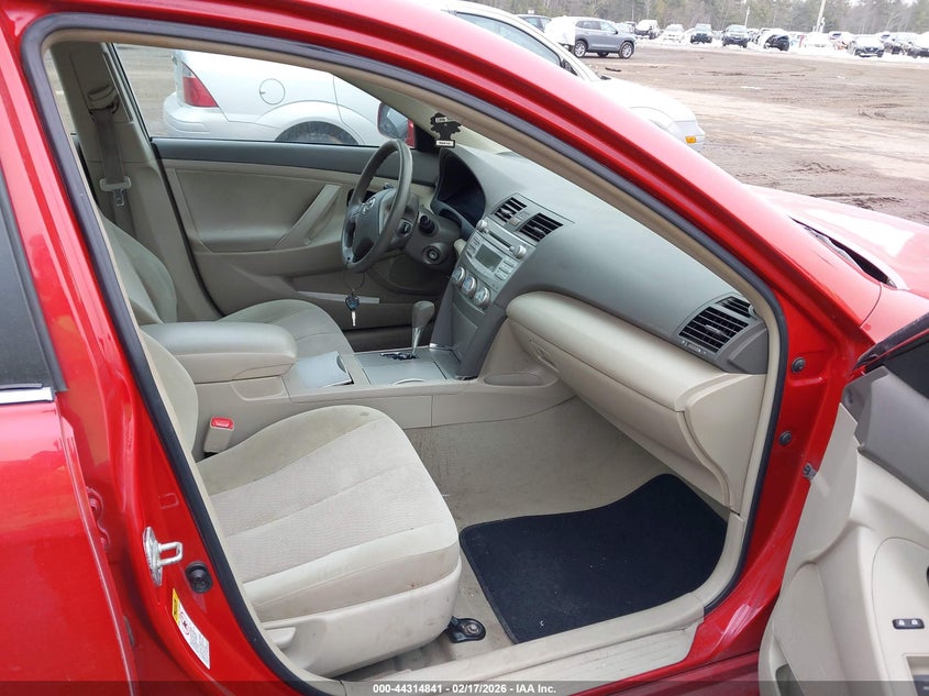 2010 Toyota Camry Le