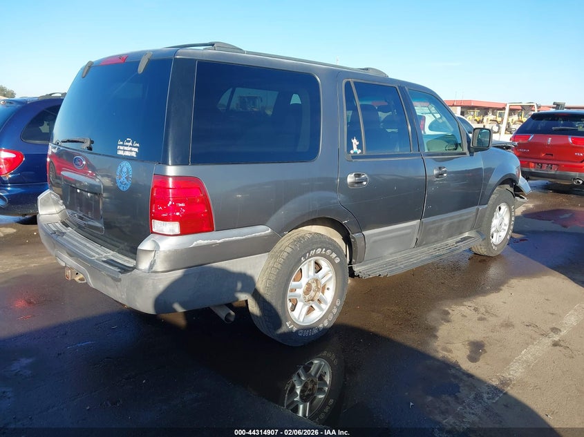 2004 Ford Expedition Xlt