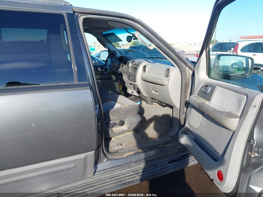 2004 Ford Expedition Xlt