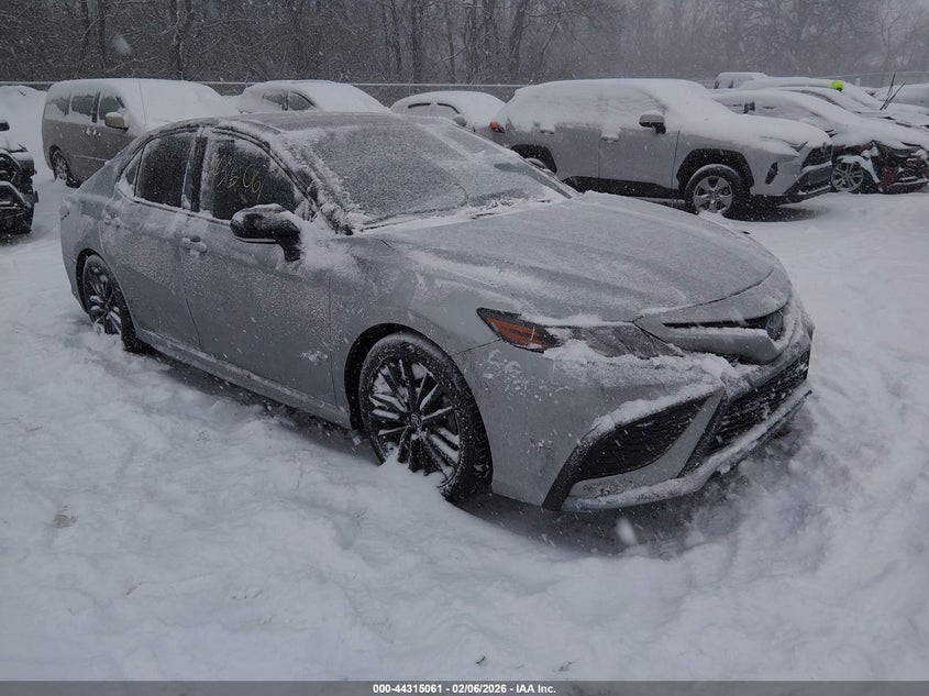 2022 Toyota Camry Xse