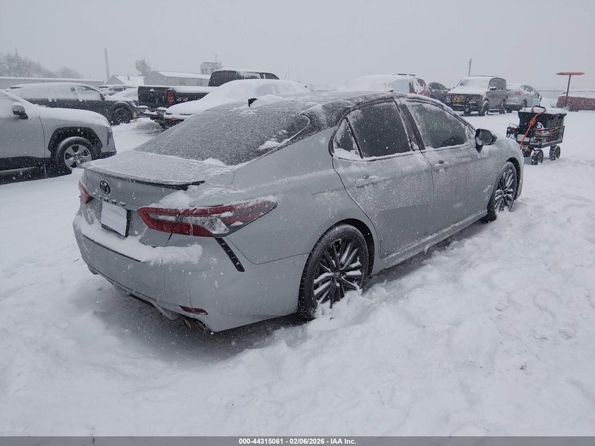 2022 Toyota Camry Xse
