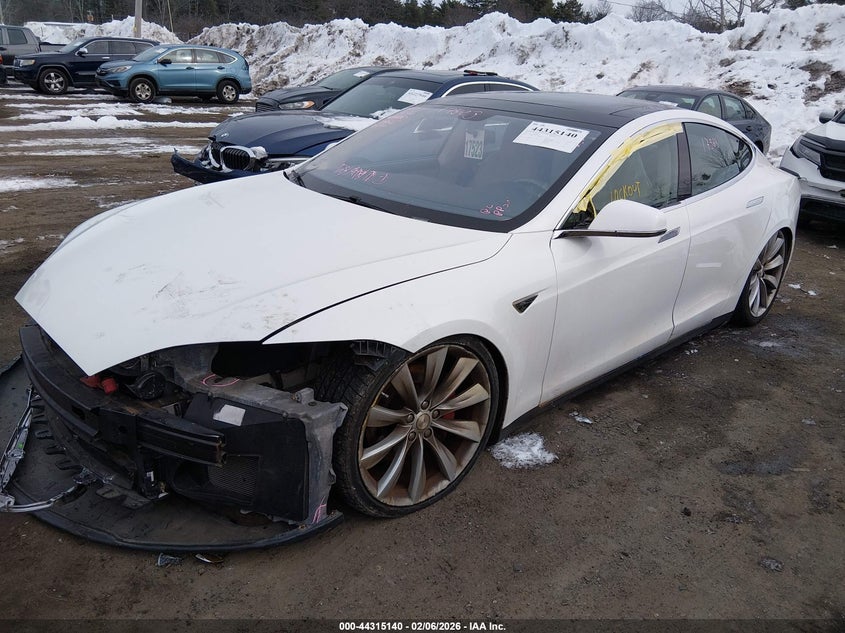 2013 Tesla Model S Performance