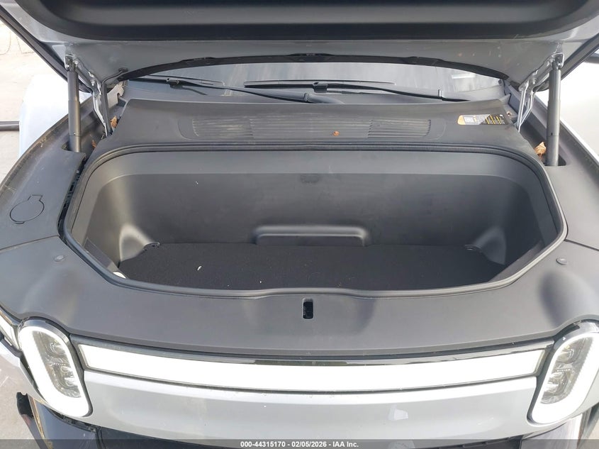 VIN 7PDSGABL2PN020256 2023 RIVIAN R1S LAUNCH EDITION