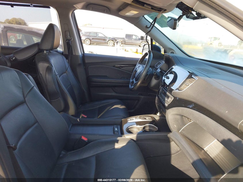 2021 Honda Pilot 2Wd Touring 8 Passenger