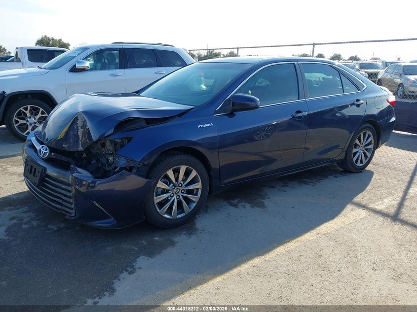 2015 Toyota Camry Hybrid Xle