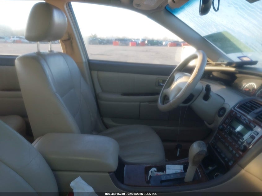 2001 Toyota Avalon Xls