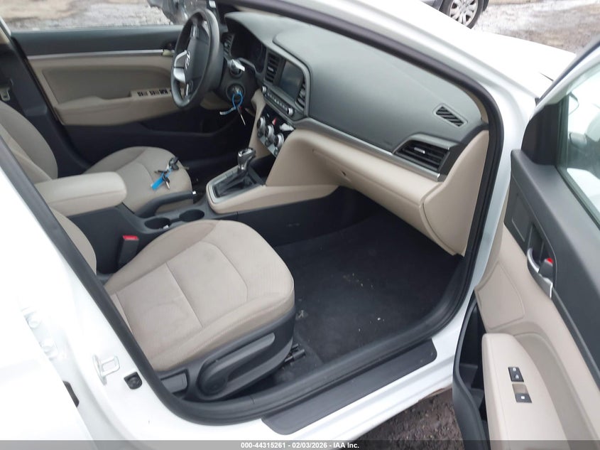 2019 Hyundai Elantra Sel