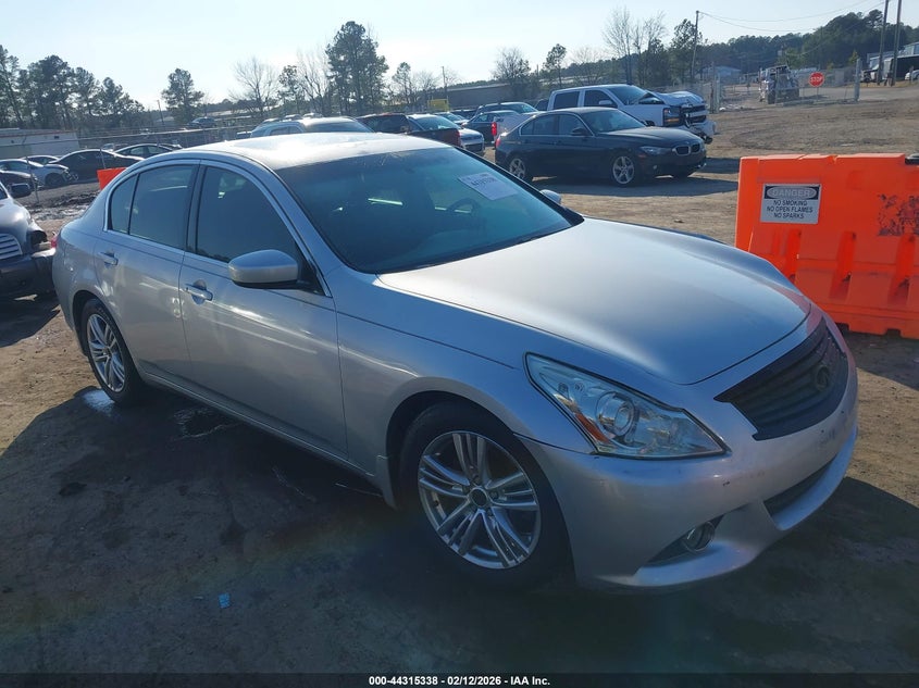2013 Infiniti G37 Journey