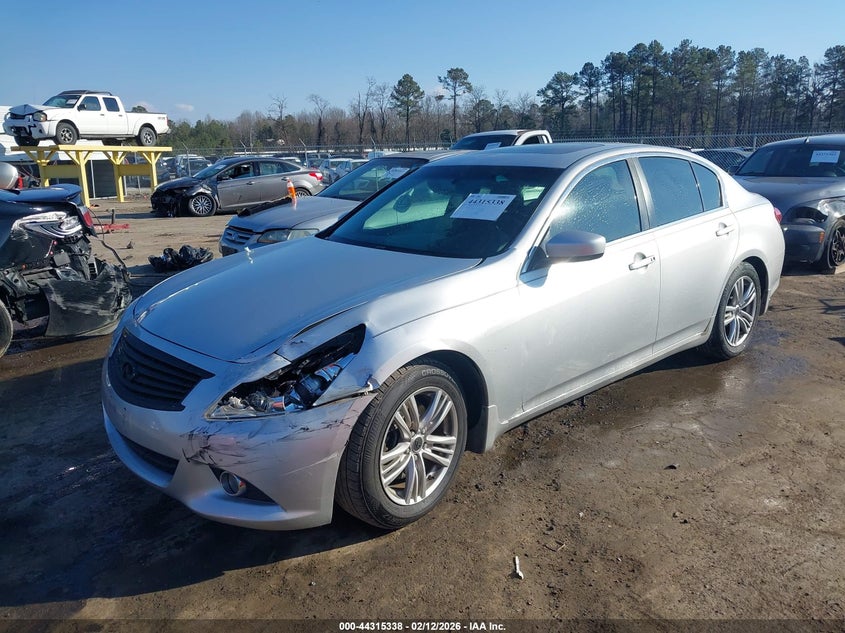 2013 Infiniti G37 Journey