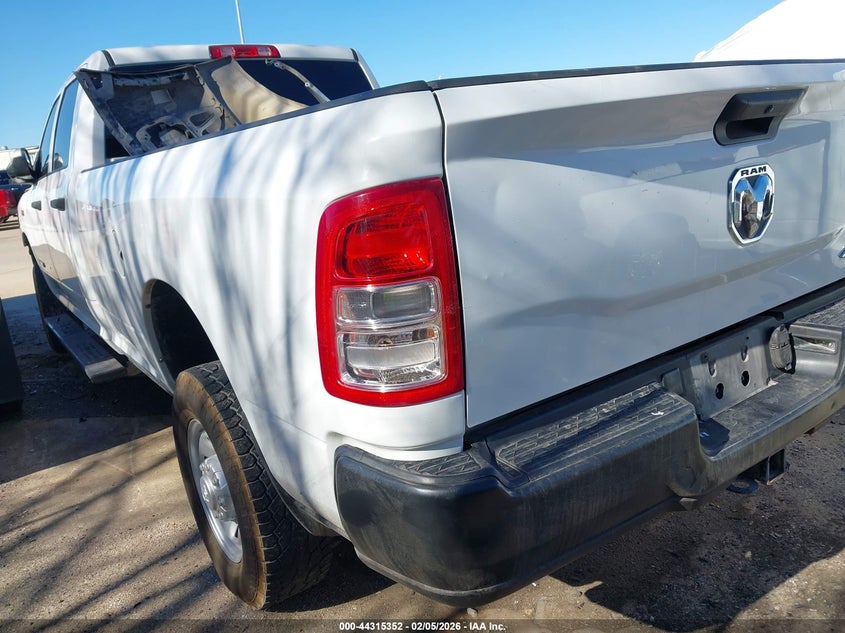 2022 Ram 2500 Tradesman 4X4 8' Box