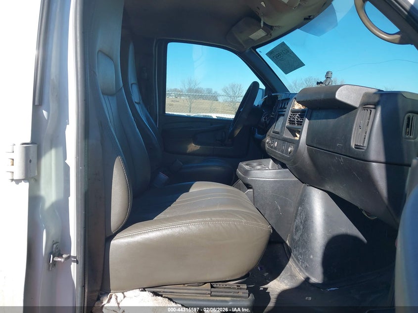 2013 GMC Savana 3500 Work Van