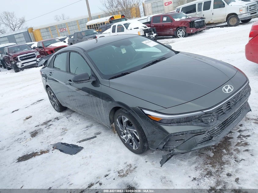 2025 Hyundai Elantra Sel Sport