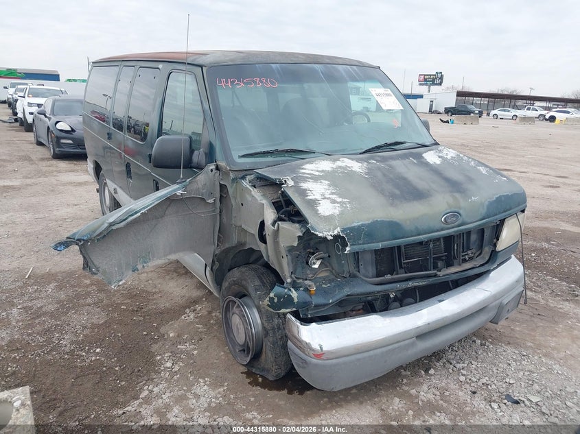 2000 Ford E-150 Xl/Xlt