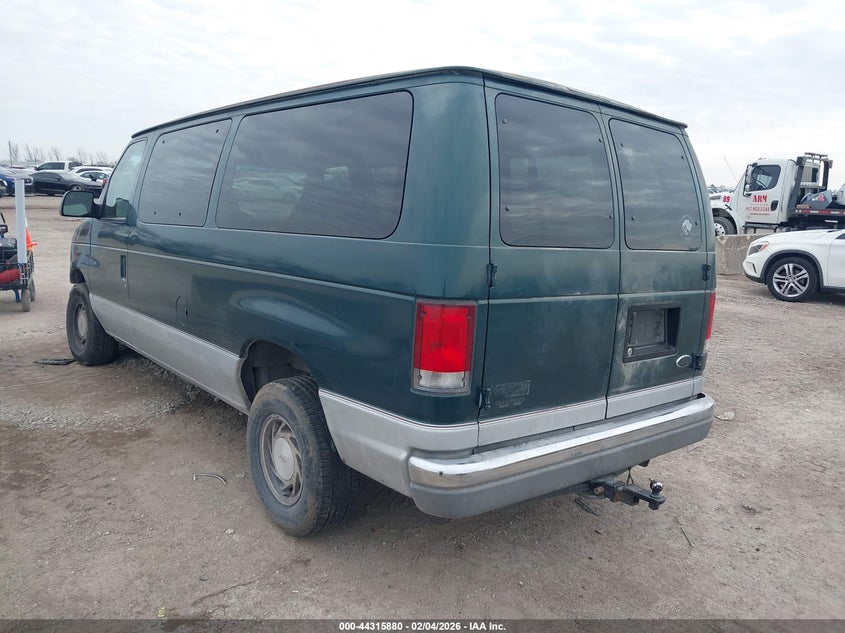 2000 Ford E-150 Xl/Xlt