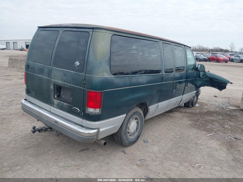 2000 Ford E-150 Xl/Xlt