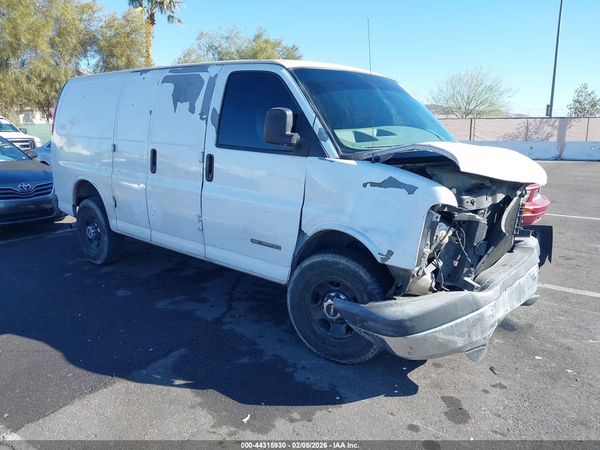 2006 GMC Savana Work Van