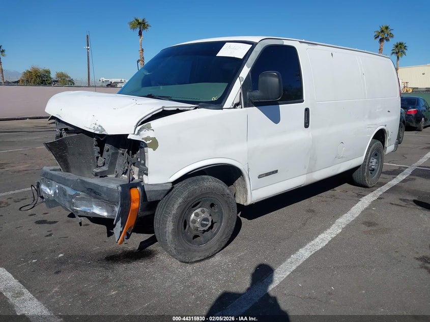 2006 GMC Savana Work Van