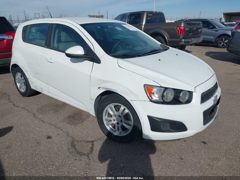 2014 Chevrolet Sonic Ls Auto
