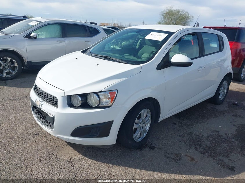 2014 Chevrolet Sonic Ls Auto