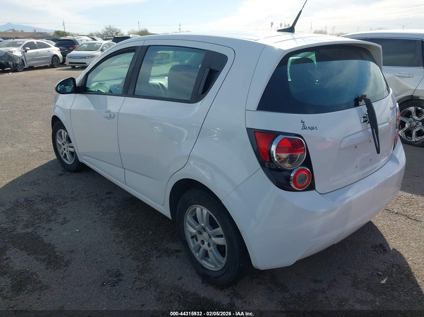 2014 Chevrolet Sonic Ls Auto