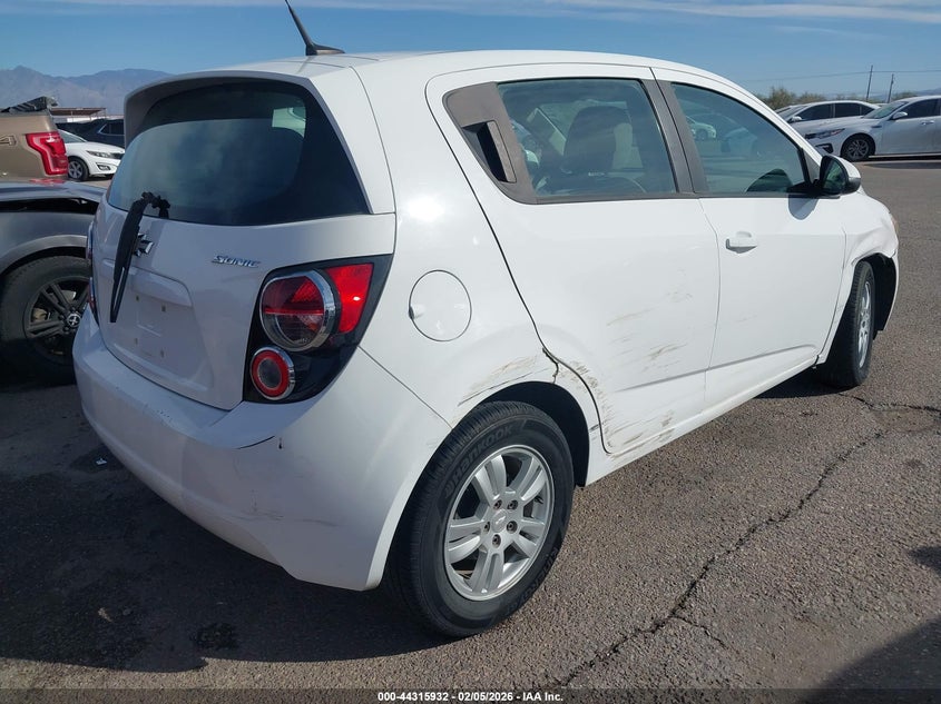 2014 Chevrolet Sonic Ls Auto