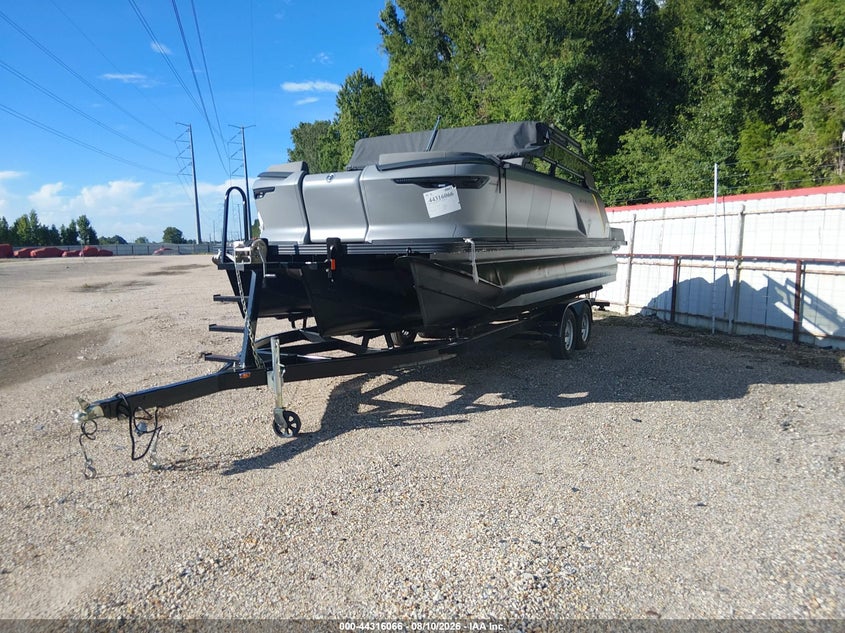 2024 MANITOU PONTOON AND TRAILER auction photo 2