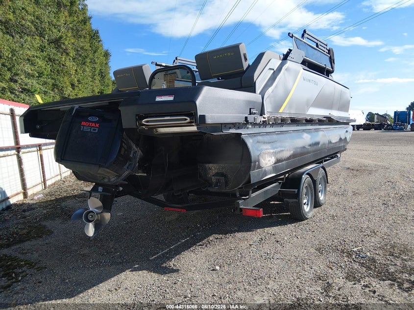 2024 MANITOU PONTOON AND TRAILER auction photo 4