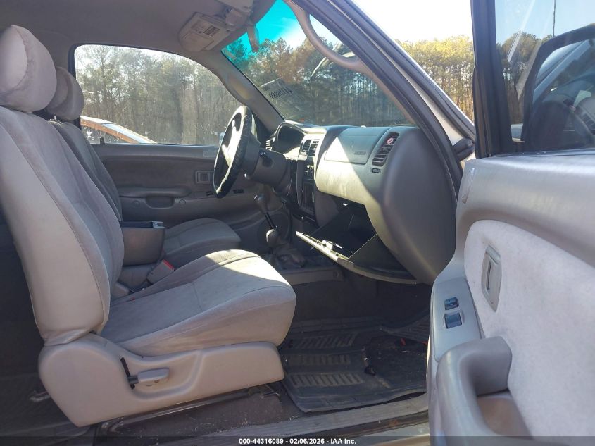 2003 Toyota Tacoma Base V6