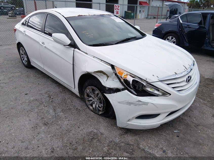 2012 HYUNDAI SONATA GLS