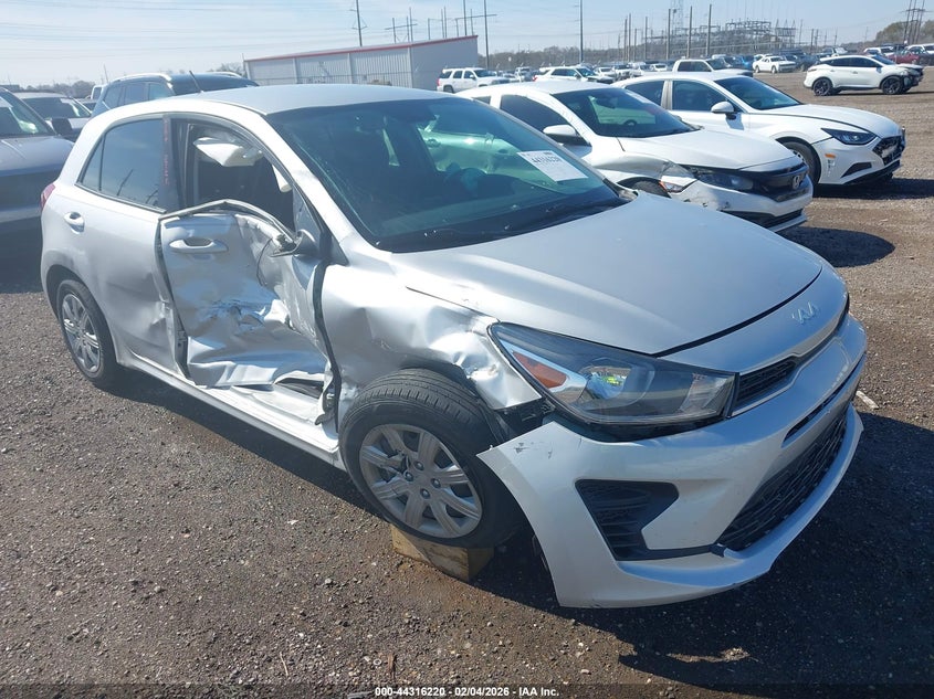 2022 Kia Rio 5-Door S