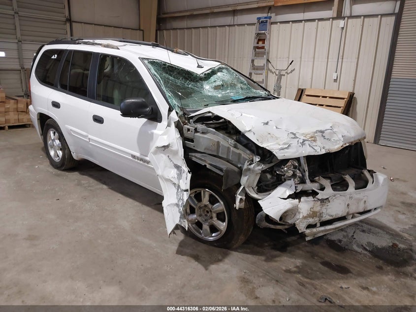 1GKDS13SX52356390 GMC ENVOY Photo 1