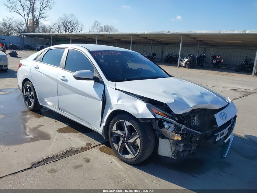 2023 Hyundai Elantra Sel