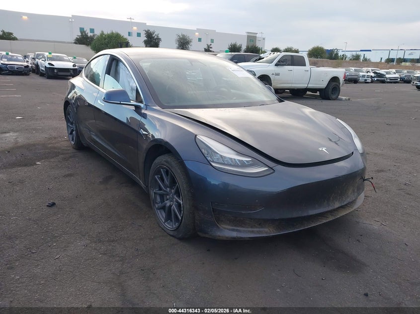 2020 Tesla Model 3 Standard Range Plus Rear-Wheel Drive/Standard Range Rear-Wheel Drive