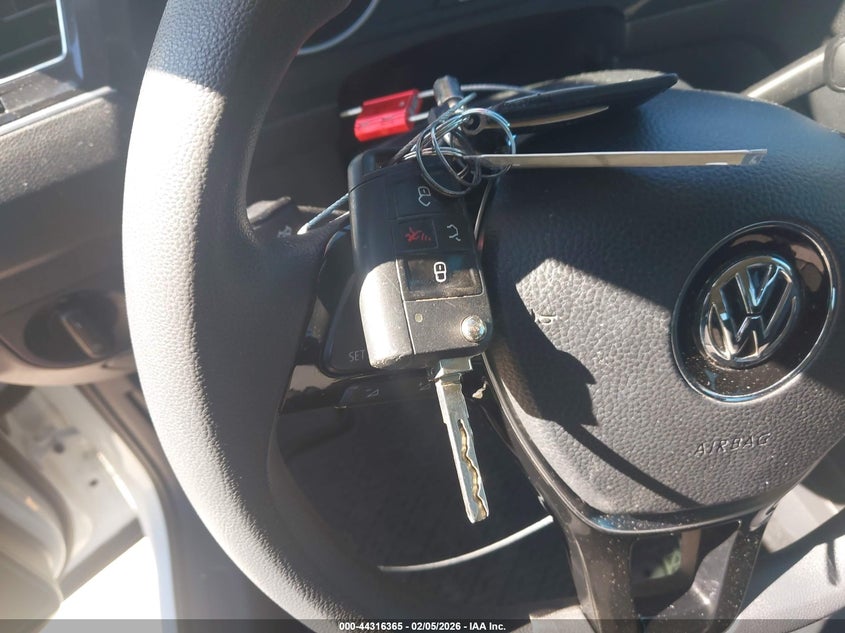 2019 Volkswagen Tiguan 2.0T S VIN: 3VV1B7AX0KM032340 Lot: 44316365