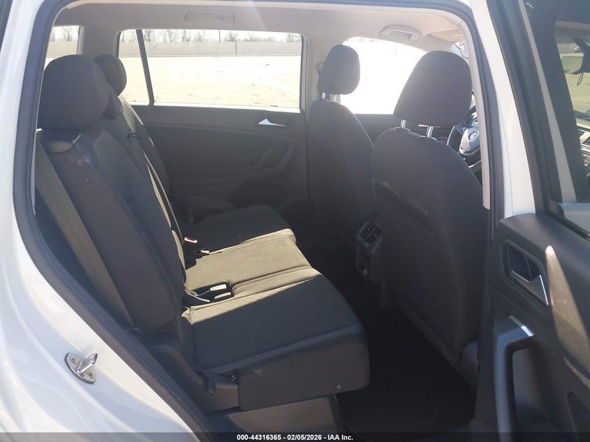 2019 Volkswagen Tiguan 2.0T S VIN: 3VV1B7AX0KM032340 Lot: 44316365