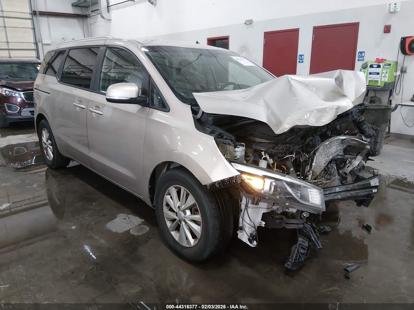 2017 KIA SEDONA LX