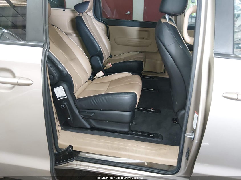 2017 Kia Sedona Lx VIN: KNDMB5C19H6233543 Lot: 44316377