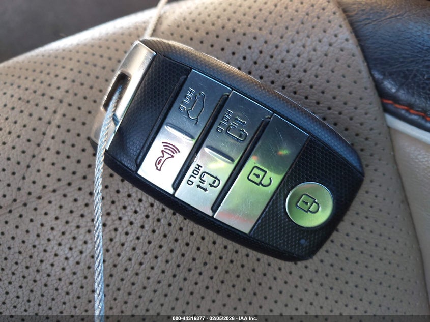 2017 Kia Sedona Lx VIN: KNDMB5C19H6233543 Lot: 44316377