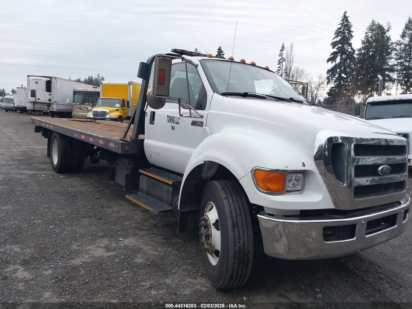 2015 Ford F-750 Xl/Xlt