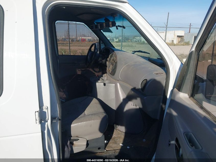 2000 Ford E-150 Commercial/Recreational