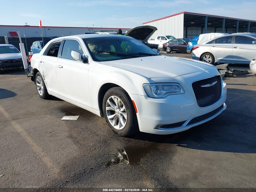 2016 Chrysler 300 Limited