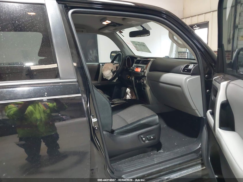 2011 Toyota 4Runner Sr5 V6