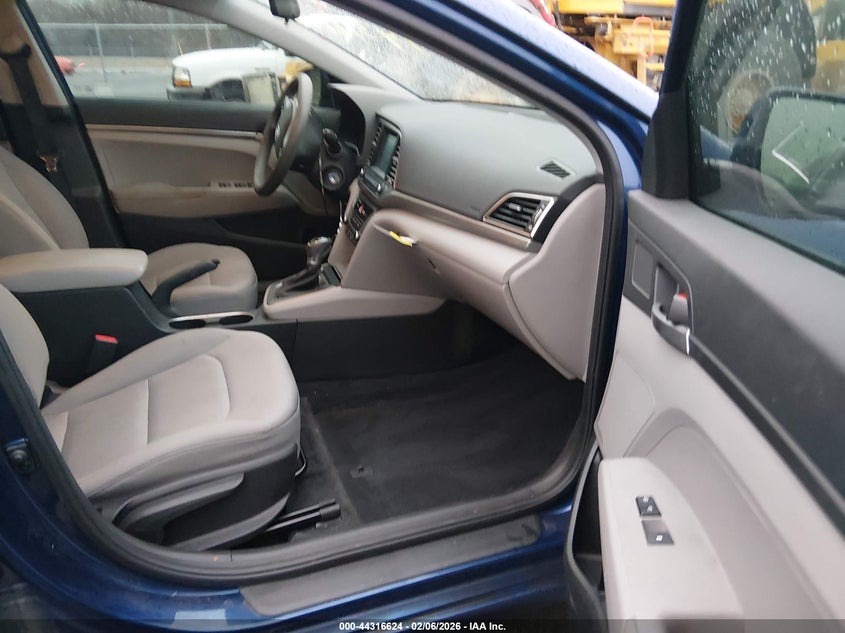 2018 Hyundai Elantra Se